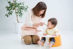 離乳食1ヶ月目の献立スケジュール！超簡単&時短離乳食作り